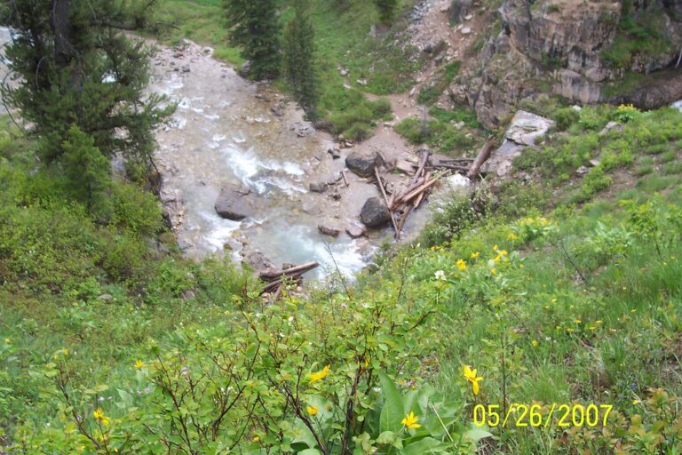 Granite Falls Hot Springs Hike