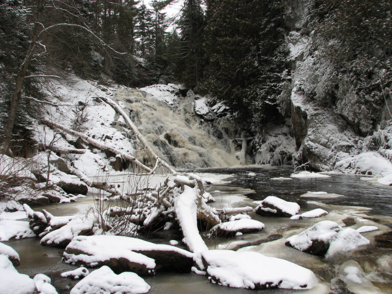 Pinnacle Falls