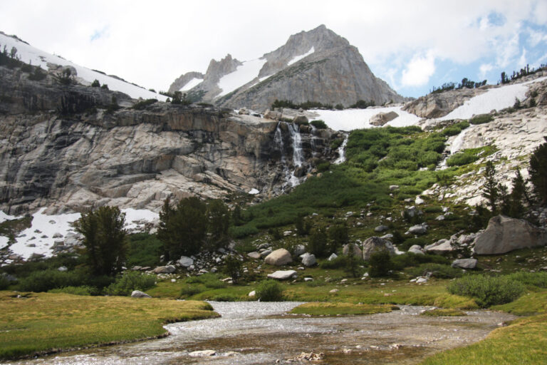 Conness Lakes falls stream North Peak