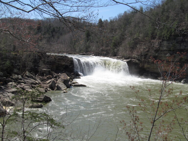 Cumberland Falls - Kentucky