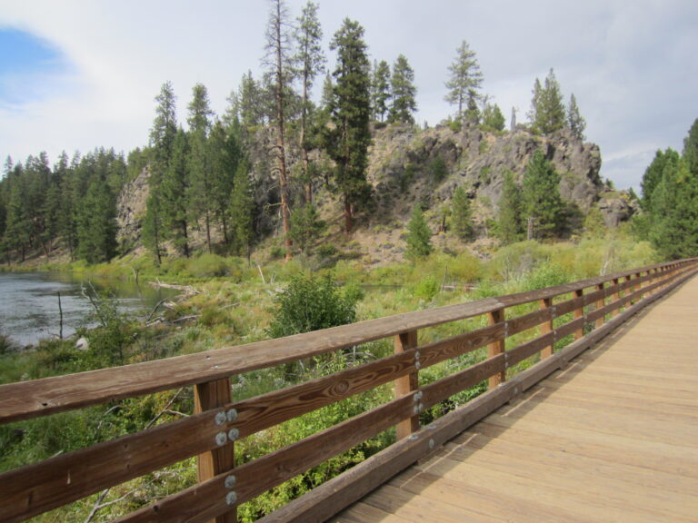 Deschutes River Trail to Benham Falls, Oregon (2014) - 11