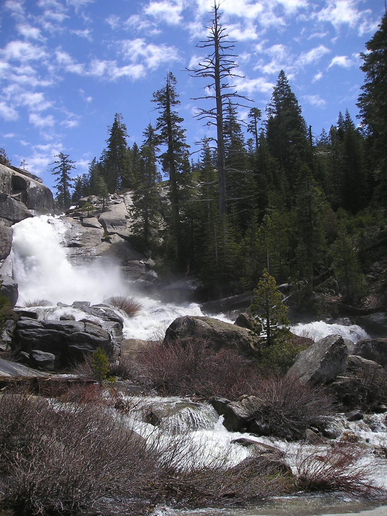 File:Chilnualna Falls.jpg File:Chilnualna Falls.jpg