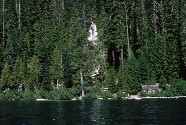 Gifford Pinchot National Forest, pre-1980 eruption Spirit Lake, Harmony Falls