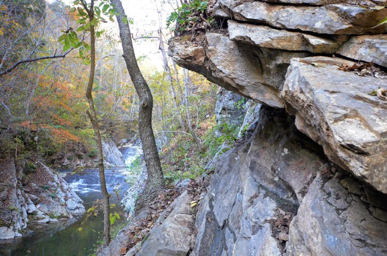 Lace falls boulders-Natural Bridge State Park