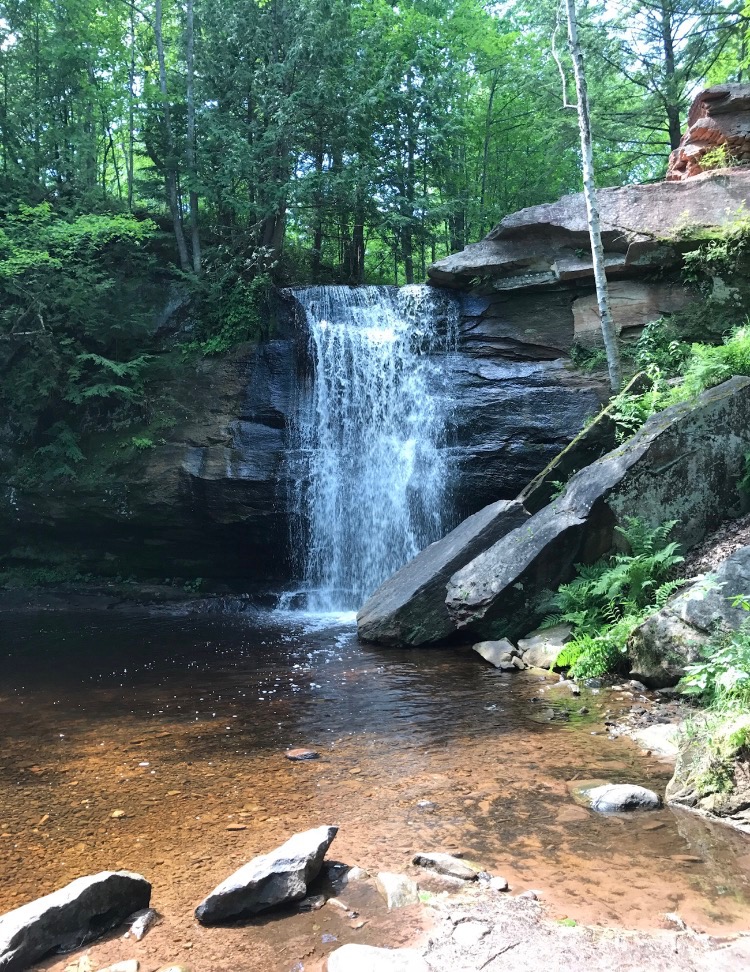 Lower Hungarian Falls