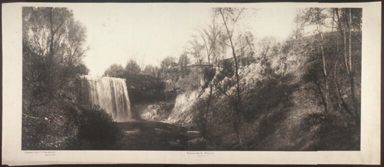 Minnehaha Falls, Minnesota LCCN2007662353
