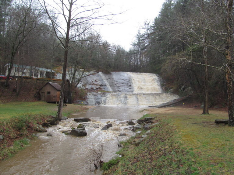 Moravian Falls - North Carolina Moravian Falls - North Carolina