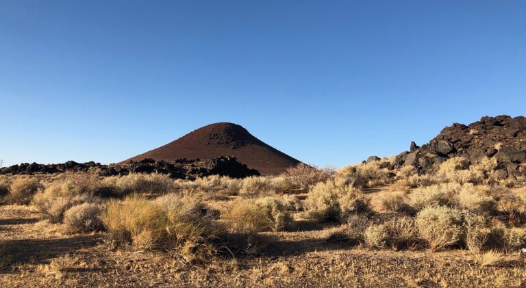 Owens Valley (Fossil Falls), California