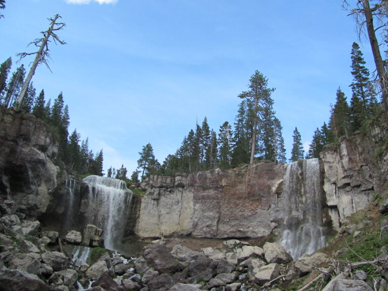 Paulina Creek Falls