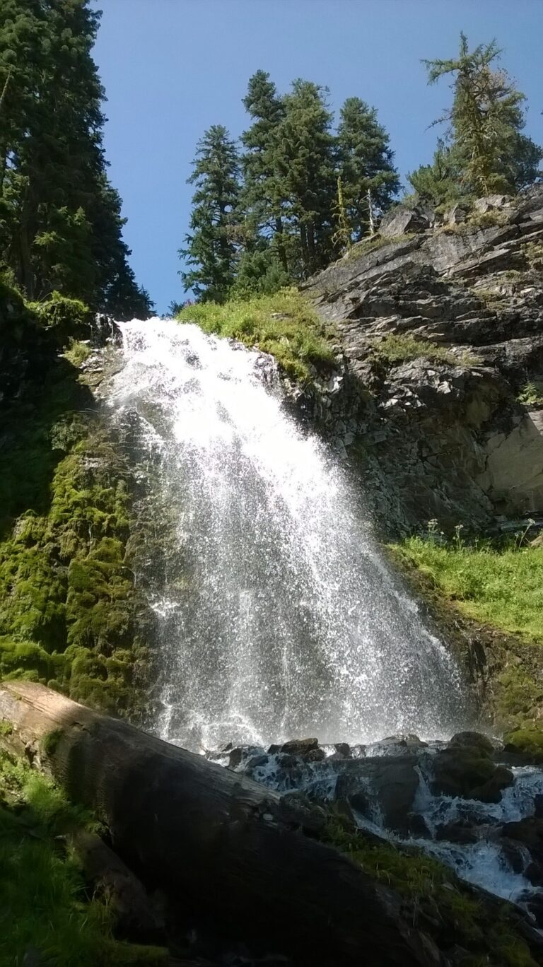 Plaikni Falls