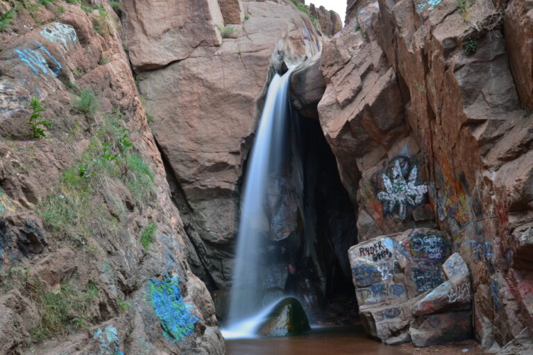 Rainbow Falls