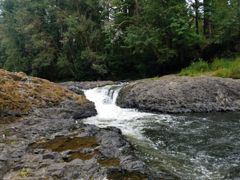 Rainbow Falls