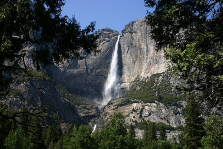 Ribbon falls