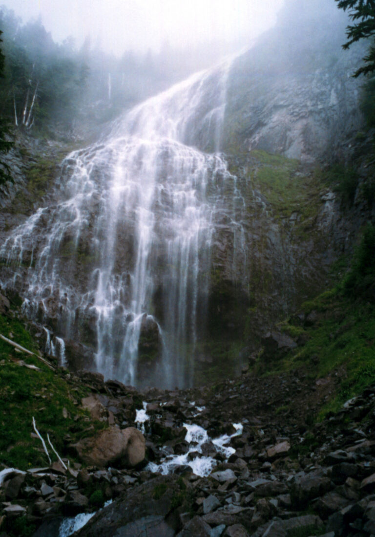 Spray Falls