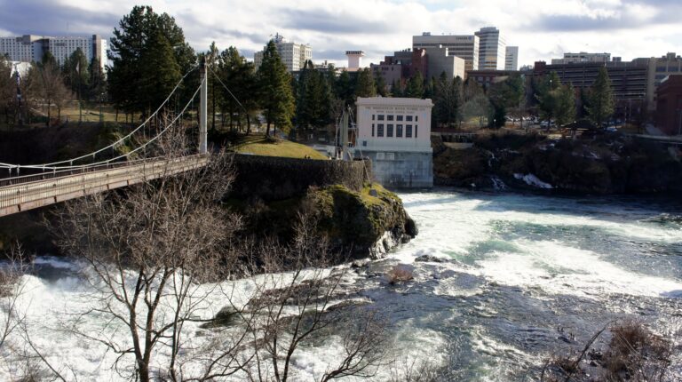 Upper Spokane Falls and Upper Falls Power Plant, Spokane 2015